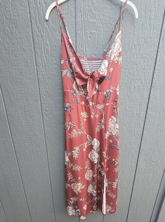 Source Unknown Dresses & Skirts - Silky Burnt Orange/Floral Dress